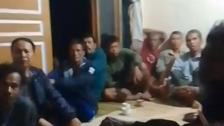 Warga Tegal Gede Soroti Kinerja Ketua BPD,Minta Bupati Ambil Tindakan