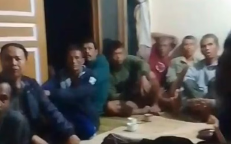 Warga Tegal Gede Soroti Kinerja Ketua BPD,Minta Bupati Ambil Tindakan