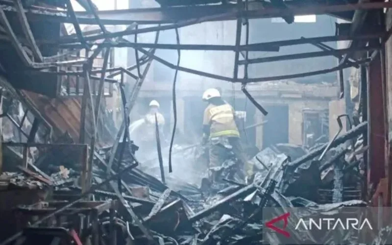Kebakaran Ruko di Fatmawati, Kerugian Capai Rp1,2 Miliar