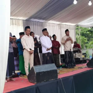 Asep Mulyadi (Bang Atla) Gelar Walimatusyafar Dan Bersilaturahmi Bersama warga RW 04 Sukaratu