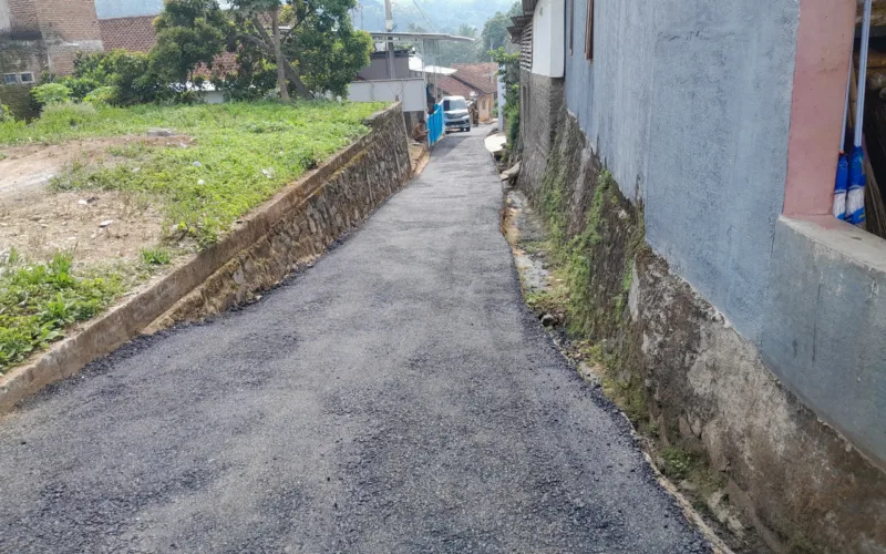 Pemerintahan Desa Sukajaya Realisasikan  Pembangunqn Infrastruktur Penghubung Dua Kampung