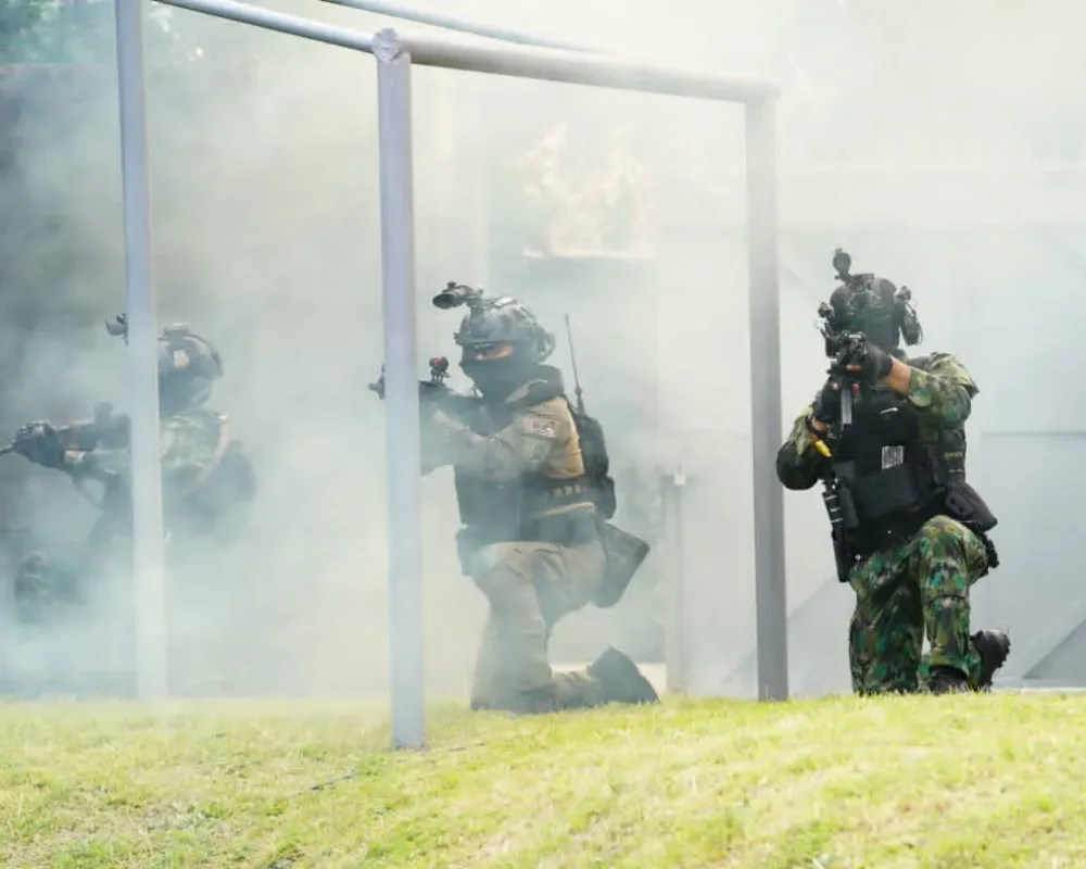 Aksi Prajurit Marinir Pukau Panglima Australia di Markas Hantu Laut