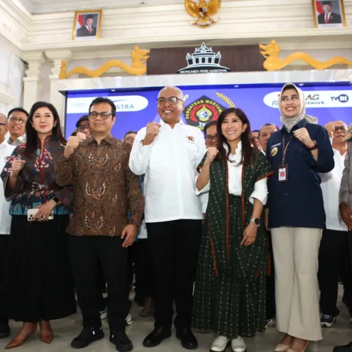 Menkomdigi Meutya Hafid Saksikan Pengukuhan Kepengurusan PWI Pusat