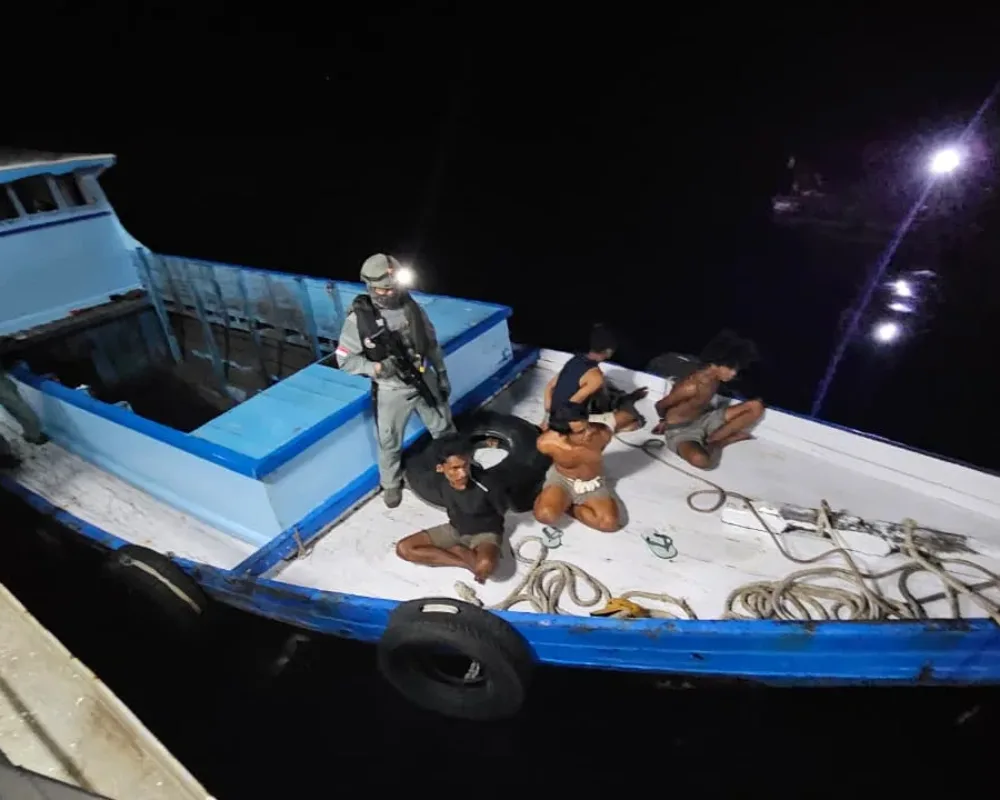 Bakamla RI Gagalkan Aksi Perompakan di Perairan Kaltim, 5 Pelaku Diamankan