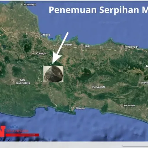 Diduga Pecahan Meteor Jatuh di Tegal, Batu Hitam Ditemukan Warga