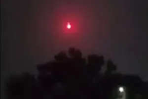 Meteor Jatuh di Laut Jawa