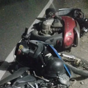 Polsek Bayongbong Evakuasi Korban Laka Lantas Dijalan Raya Bayongbong-Garut