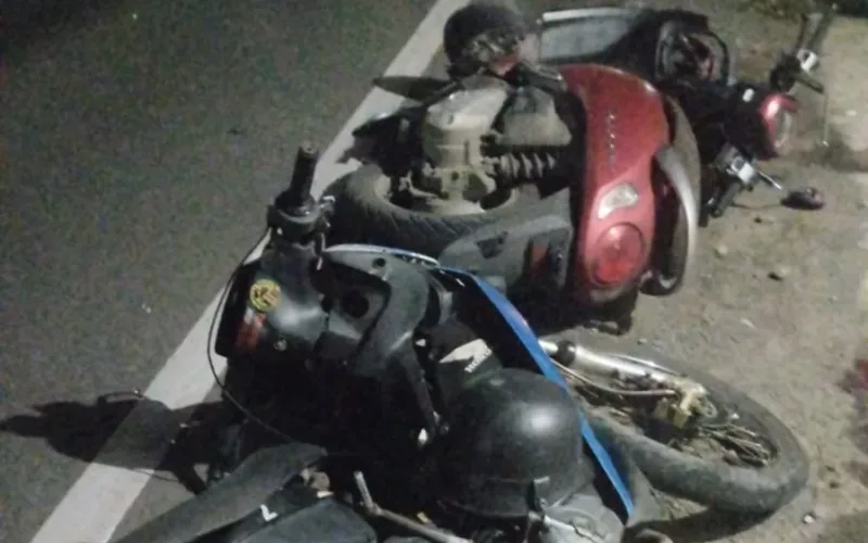 Polsek Bayongbong Evakuasi Korban Laka Lantas Dijalan Raya Bayongbong-Garut