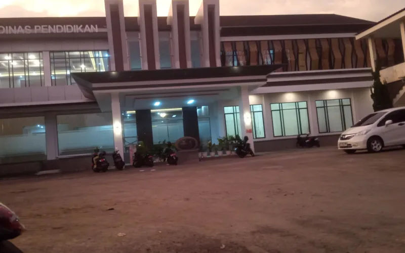 Dinas Pendidikan Kabupaten Garut Tempati Kantor Baru