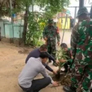 Koramil 1408-09/Tamalate Gelar Karya Bhakti Penanaman Pohon untuk Antisipasi Bencana Banjir