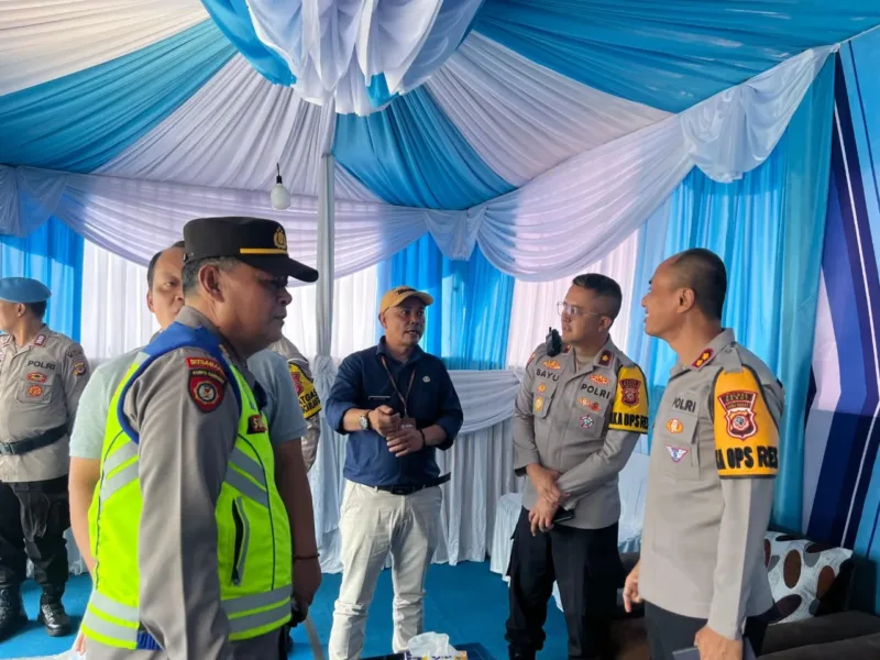 Kapolres Garut Kontrol Pada Jalur Ops Lilin Lodaya 2025, Arus Lalin Masih Landao