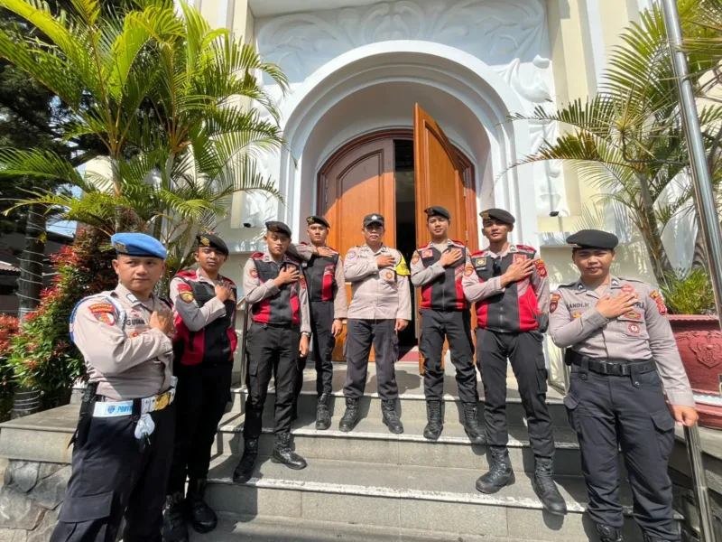 Polres Garut Perketat Pengamanan Gereja Jelang Perayaan Natal 2025