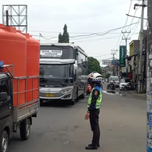 Hari Ke-5 Ops Lilin Lodaya 2025, Polres Garut Laksanakan Lima Kali One Way