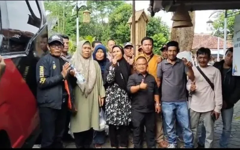 Warga Desa Tegal Gede Sampaikan Pengaduan Ke KDM Gubernur Jabar