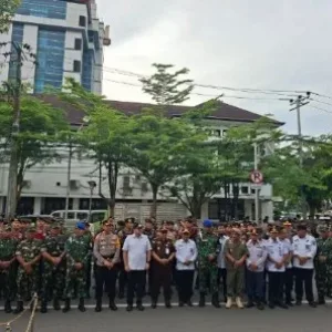 PATMOR GARNISUN KODIM 1408/MKS Gelar Apel Kesiapan Pengamanan Malam Pergantian Tahun Baru 2025–2026 Di Kota Makassar