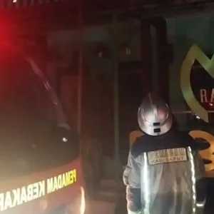 Kebakaran Asrama Putra Ponpes Assanusiyah IT Rabbany, Karangpawitan DAMKAR Gerak Cepat