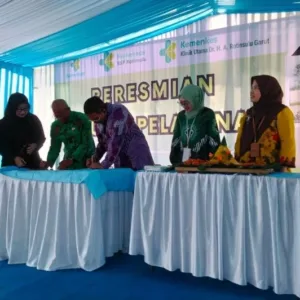 Peresmian Gedung Klinik Utama dr. H. Rotinsulu Garut