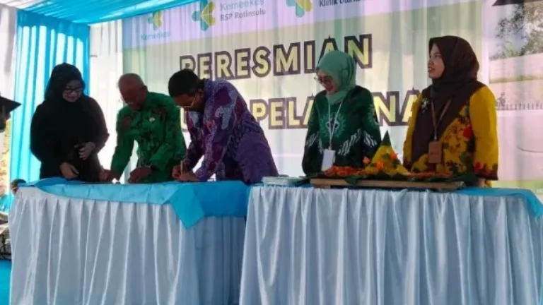 Peresmian Gedung Klinik Utama dr. H. Rotinsulu Garut