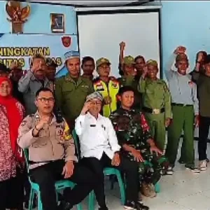 Peningkatan Kapasitas Linmas Desa Mekargalih Bersama Aiptu Hilman dan Koptu Dewan