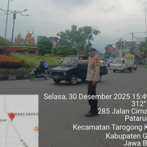 Menjelang H-2 Tahun Baru 2026 Bhabinkamtibmas Polsek Tarogong Kidul Aiptu Dadan Sopian Sigap