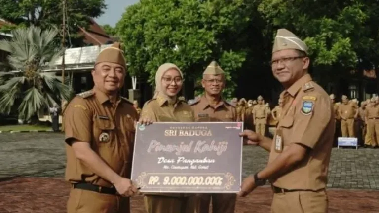 Apresiasi Masyarakat Terhadap Kepemimpinan Kepala Desa.Pangauban