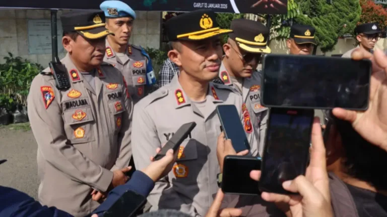 Contact Centre Polri 110 Berlaku Nasional, Polres GarutImbau Masyarakat Manfaatkan Layanan Gratis