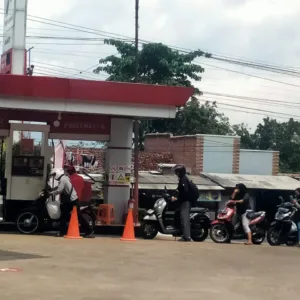 SPBU Cipatik Kersamanah Kabupaten Garut Terapkan Sistem Barcode Untuk Kendaraan Roda Dua