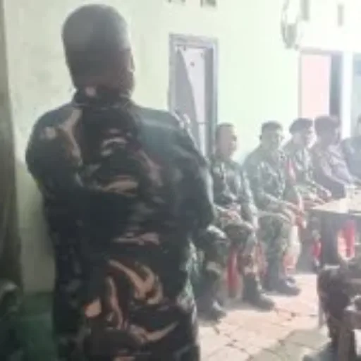 Koramil 1408-09/Tamalate Gelar Patroli Bersama, Jaga Keamanan dan Ketertiban Warga