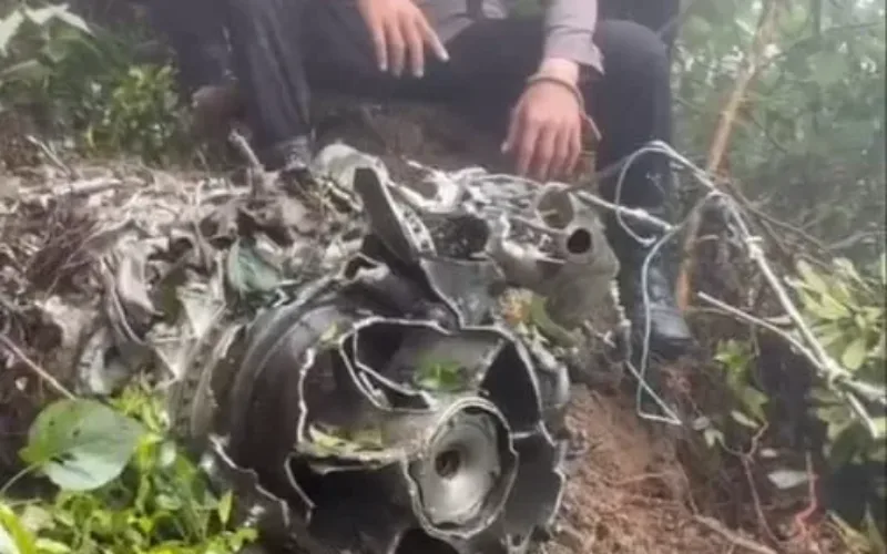 Ditebing Curam Tim SAR : Pesawat ATR 42-500 Ditemukan, Dijurang Kedalaman 500 M Gunung Bulusarung