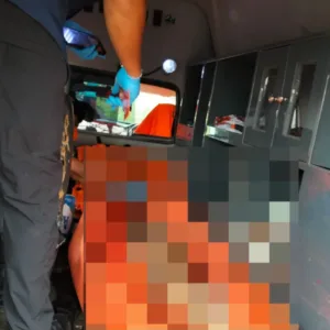 Polsek Bayongbong Evakuasi Temuan Mayat Hanyut Disungai Cipamulihan