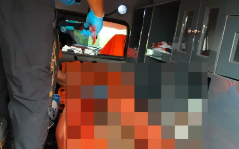 Polsek Bayongbong Evakuasi Temuan Mayat Hanyut Disungai Cipamulihan