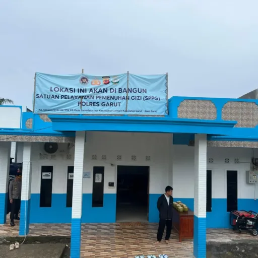 Kapolres Garut Tinjau Pembangunan SPPG Di Caringin