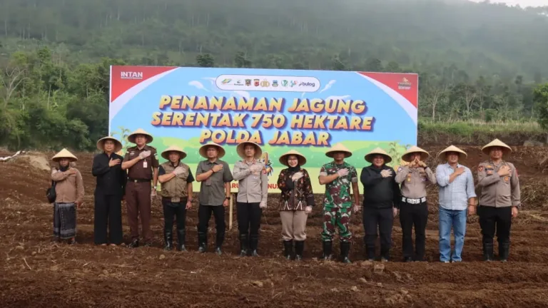 Polres Garut Gelar Penanaman Jagung Serentak, Dukung Swasembada Pangan Nasional 2026
