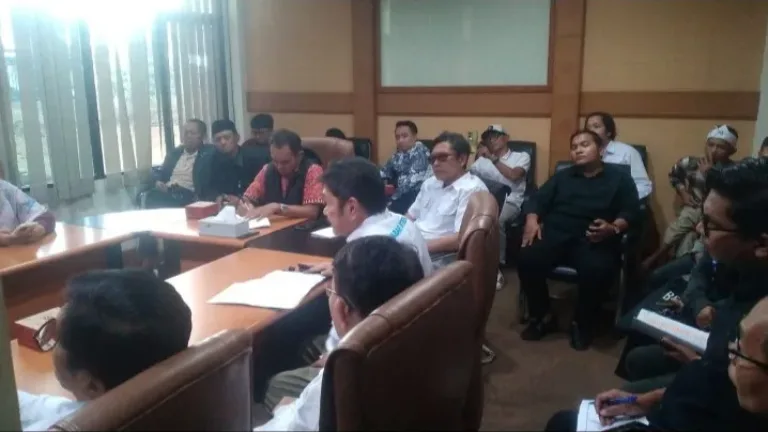 Lahan Eks HGU PT Condong di Kantor Sekda Garut, Masyarakat Desa Tegal Gede Sampaikan Tuntutan Keadilan Hak Garapan