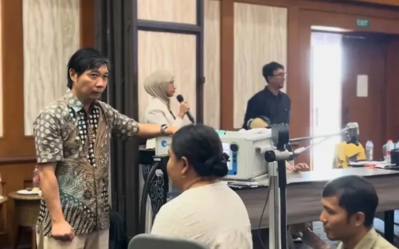 RS UMC Luncurkan Layanan Neurorestorasi TMS dan VR Pertama di Cirebon