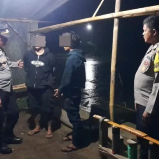 Polsek Wanaraja Gerebek Judi Adu Muncang, Delapan Orang Diamankan