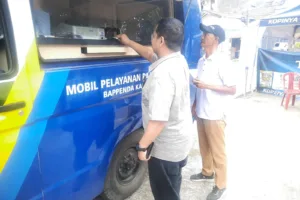 Mobil Pajak Keliling Bappenda Bogor Diserbu Warga Puspa Raya