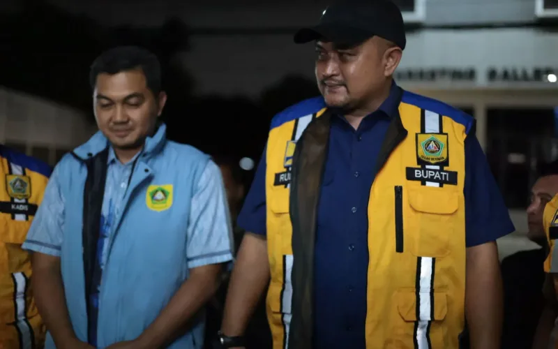 Bupati Bogor Rudy Susmanto Tinjau Pembangunan Jalan Parung-Kemang Dinihari
