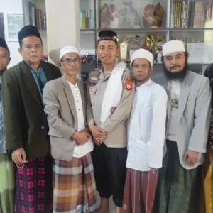 Sat Binmas Polres Garut, Hadiri Pengajian Nisfu Sya’ban, Perkuat Kamtibmas Lewat Dakwah Dan Edukasi
