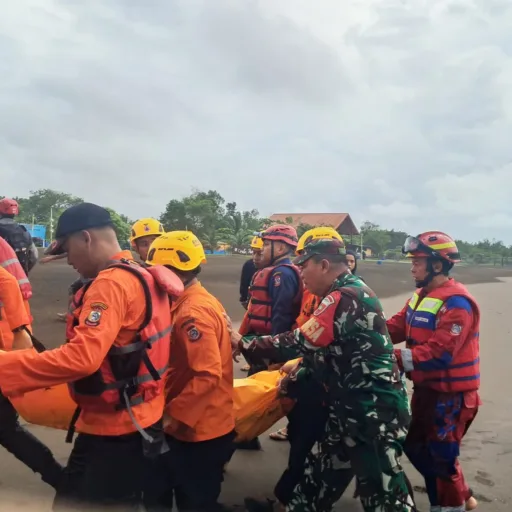 Korban Tenggelam di Pantai Bosowa Jl. Metro Tanjung Bunga Kel. Tanjung Merdeka Kec. Tamalate Kota Makassar