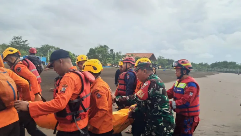 Korban Tenggelam di Pantai Bosowa Jl. Metro Tanjung Bunga Kel. Tanjung Merdeka Kec. Tamalate Kota Makassar