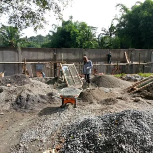 Pembangunan Gedung KDMP Desa Sukajaya Libatkan Tenaga Kerja Lokal