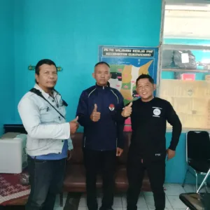 Jujun Juhara, S.Pd Silaturahmi Dengan Jurnalis Garut Timur, Dorong Kerjasama Pendidikan Dan Media