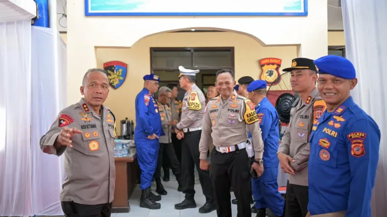 Kapolres Garut Dampingi Kapolda Jabar Tinjau Jalur Pantai Selatan Jelang Operasi Ketupat Lodaya 2026