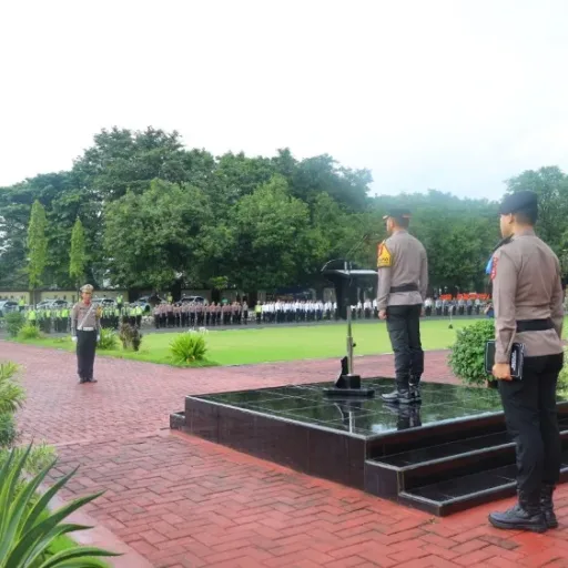 Wakapolda Sulsel Pimpin Apel Gelar Pasukan Operasi Keselamatan Pallawa 2026