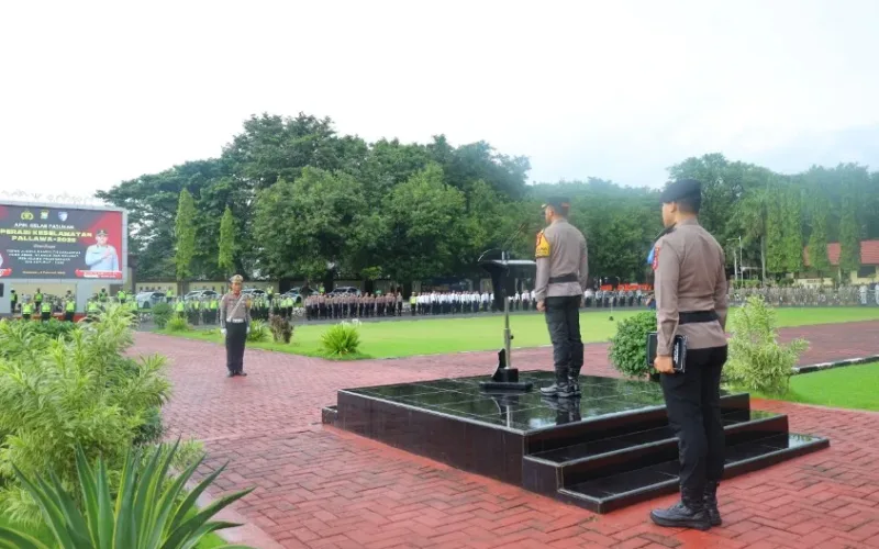 Wakapolda Sulsel Pimpin Apel Gelar Pasukan Operasi Keselamatan Pallawa 2026