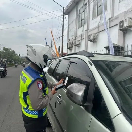 Tertib Lalu Lintas, Polres Garut Terapkan ETLE Dalam Operasi Keselamatan Lodaya 2026