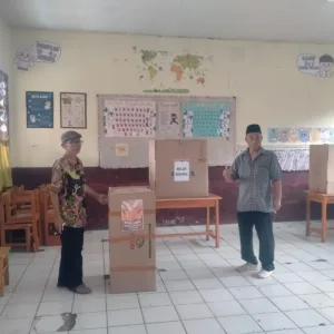 Pemilihan Ketua RW 02 Berlangsung Meriah, Warga RT 03 Antusias Tentukan Pemimpin Baru
