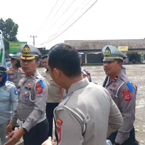 Sat Lantas Polres Garut Ramp Check Angkutan Umum Dan Pemeriksaan Kesehatan Kru Dalam Operasi Keselamatan Lodaya 2026