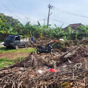 Sampah Legenda Wisata Dua Tahun Tak Ditangani, Warga Desak DLH Turun